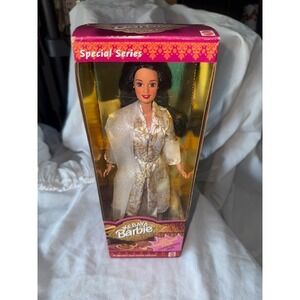 Kebaya Barbie Special Series Collectibles Mattel Doll NRFB Vintage 1996